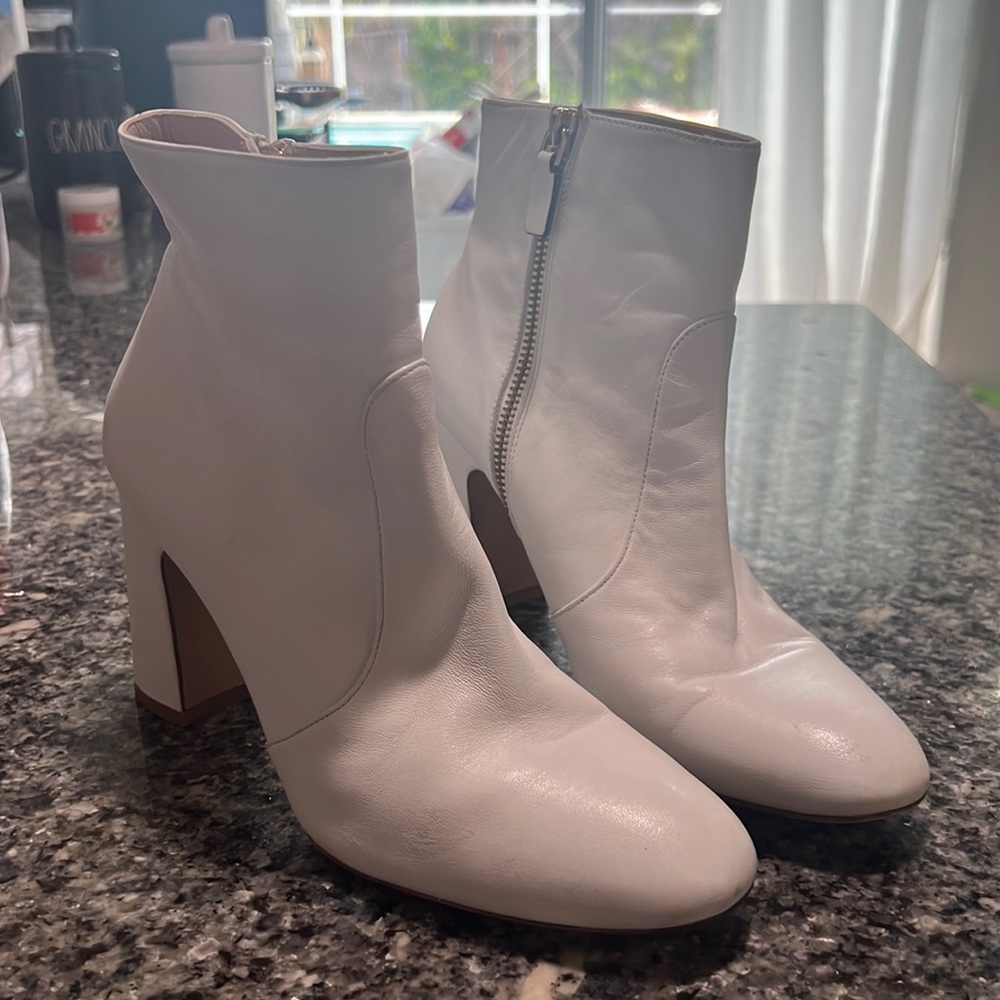 Stuart Weitzman White Leather Boot - image 1
